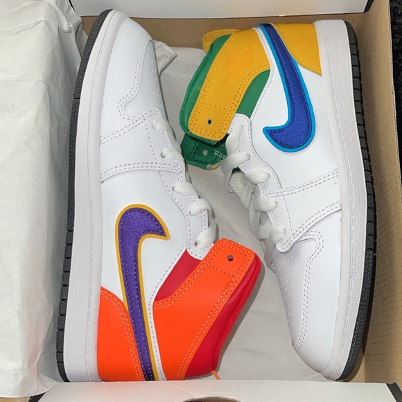 Jordan 1 NEW (SOLD) - Picture 3 of 5